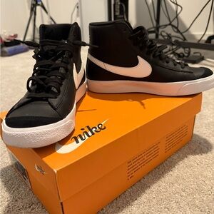 Nike Black and White High-Tops